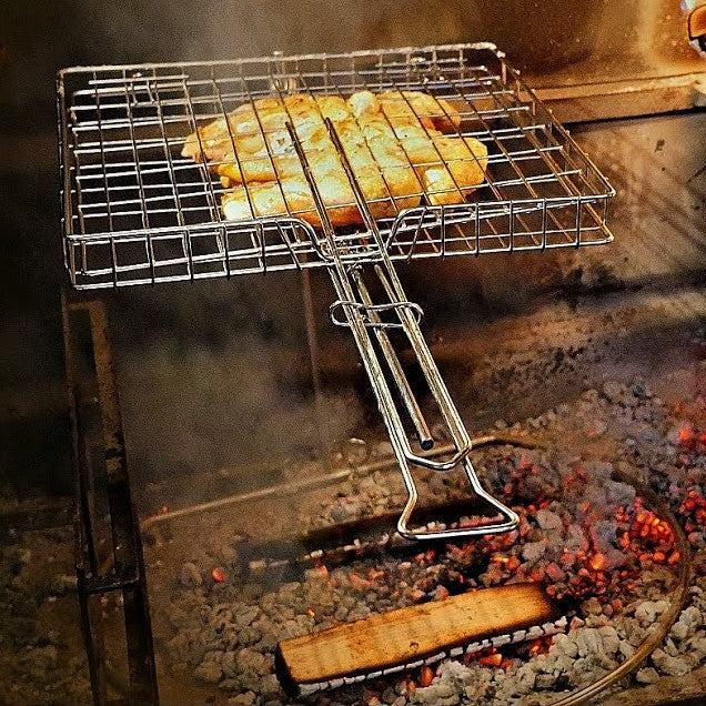 Braai - double grill for barbecue