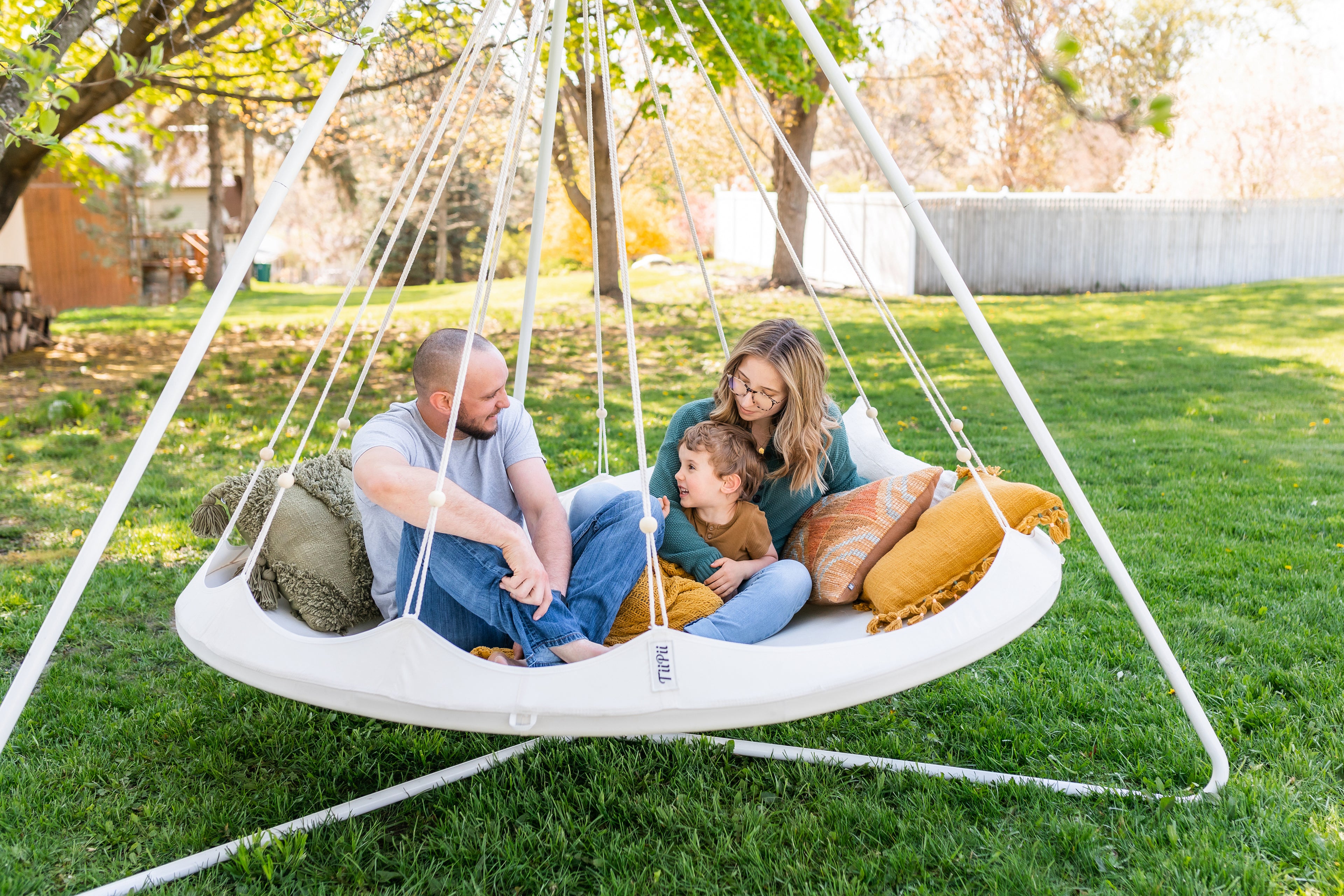 TiiPii Hamac rond 180cm avec support pour le jardin