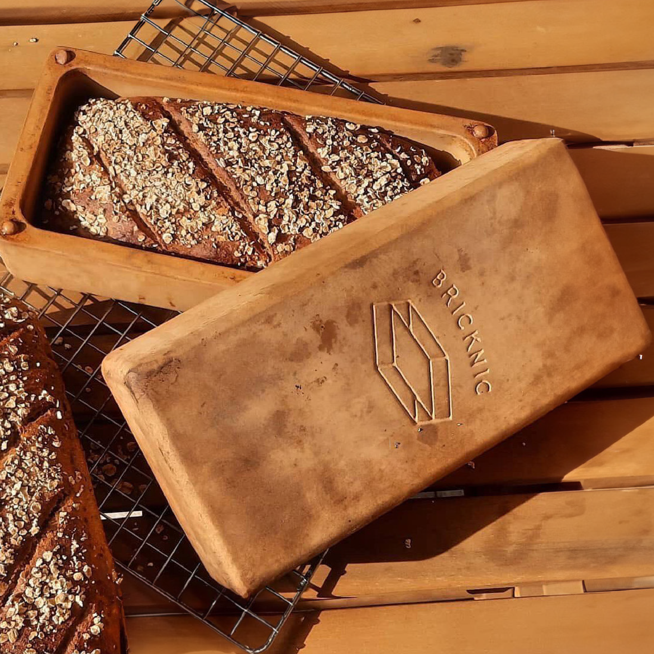 Du pain cuit dans la brique de cuisson, le Brick Natural