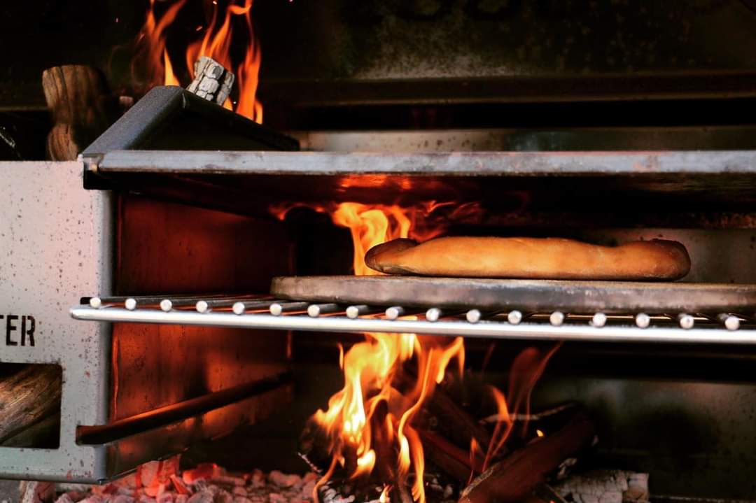 Braaimaster Pizza Stone for Wood-Fired Braai Barbecue